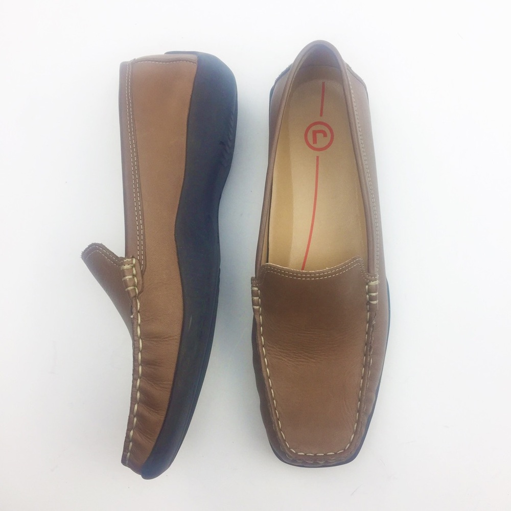 Rockport  Brazilian Tan Leather Loafer--size 7M